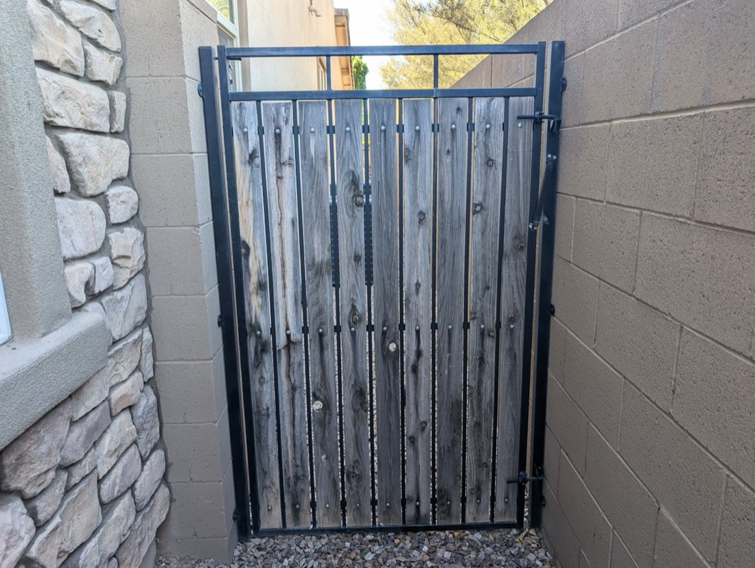 Side gate: before