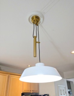 Pendant light fixture installation